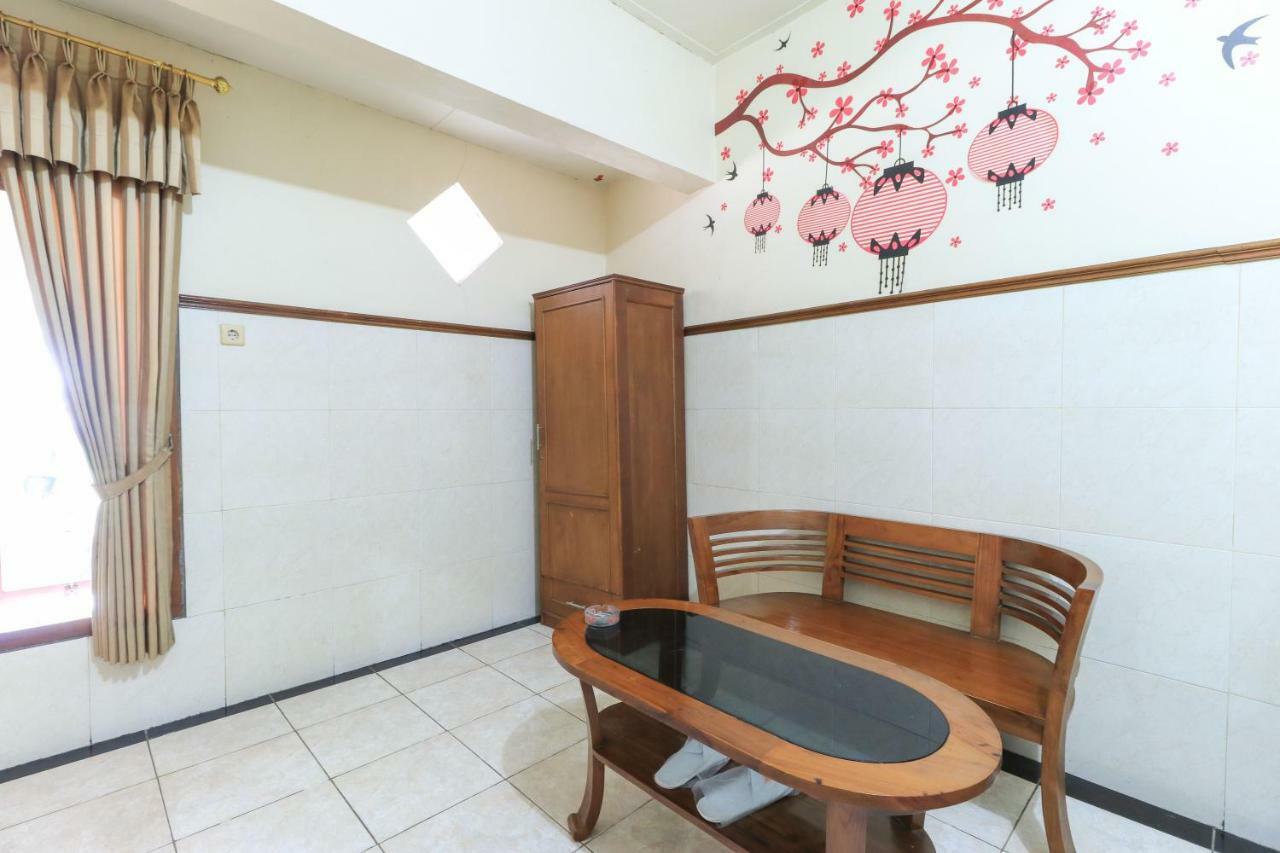 Naga Mas Hotel Mojokerto Dış mekan fotoğraf