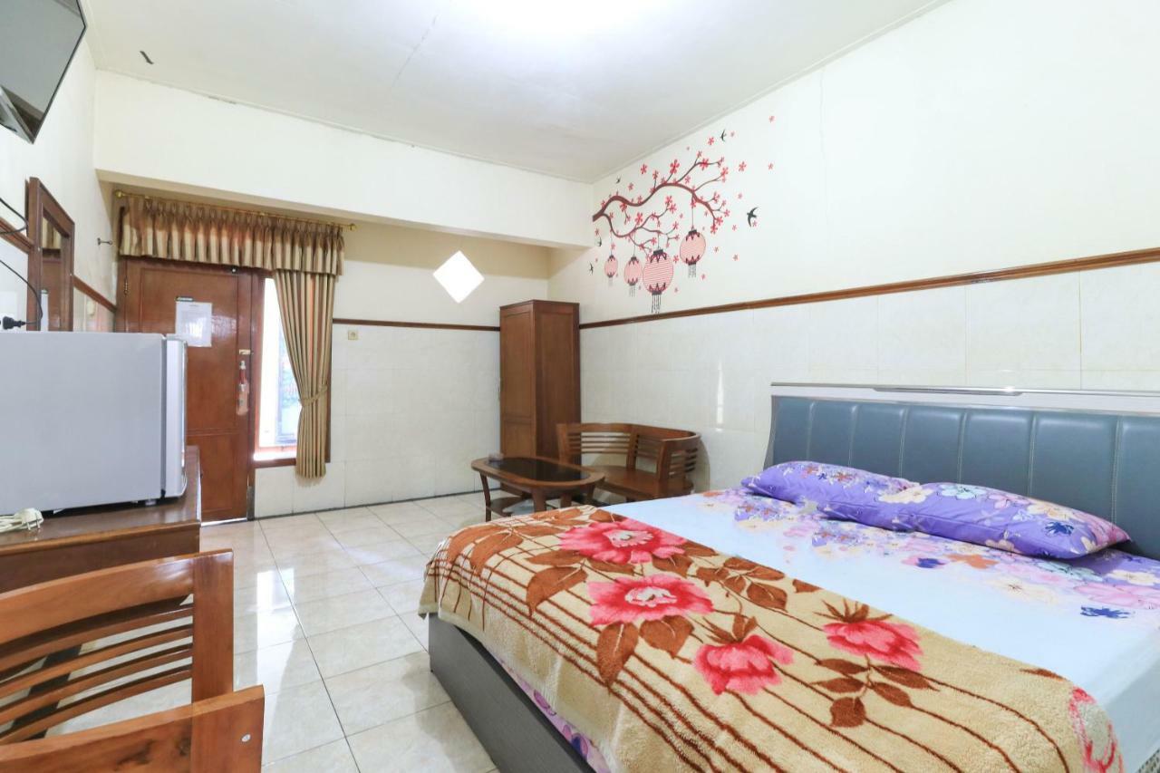Naga Mas Hotel Mojokerto Dış mekan fotoğraf