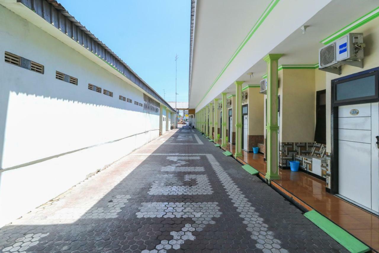 Naga Mas Hotel Mojokerto Dış mekan fotoğraf