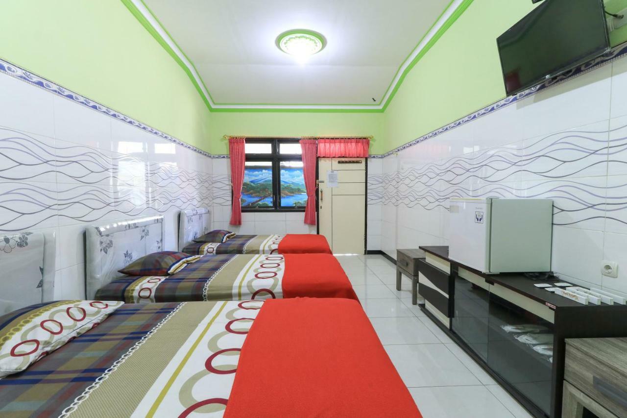 Naga Mas Hotel Mojokerto Dış mekan fotoğraf